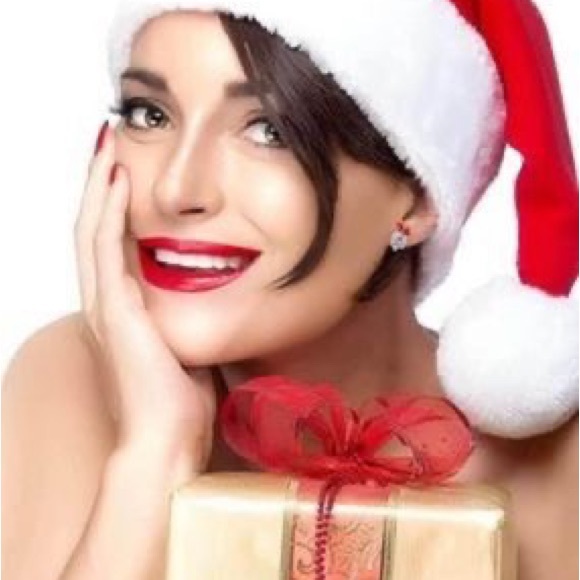 Absolutely Beautiful Christmas Set Stud Earrings 2 Pairs - Picture 4 of 10